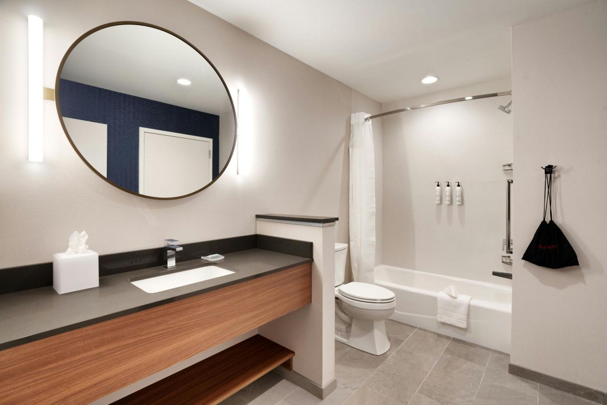 Fairfield By Marriott Inn & Suites Salt Lake City Cottonwood Holladay Exterior photo